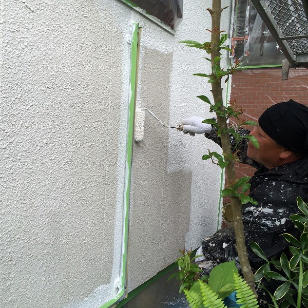 スタンダードな住宅外壁塗装。0005503418